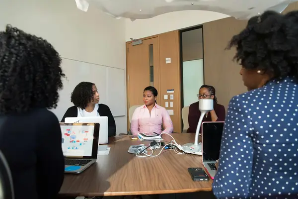 抖音新人开播的八大条件是什么?抖音开直播前需要准备什么