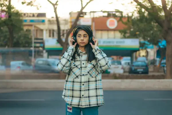 头条能干过快手吗,快手和今日头条有关系吗