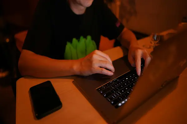 同城的快手定位准吗能改吗,快手定位不准确怎么设置