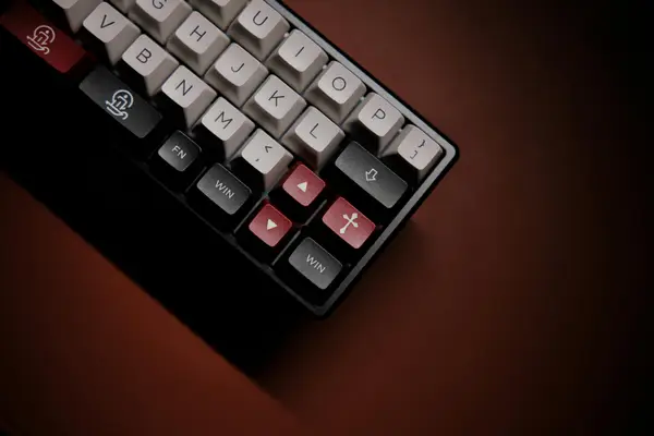 抖音脚本点赞日收入30块,其实极速抖音极速版就是一个骗局,好在知道的也不晚,删了?