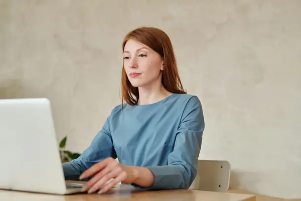 无线连起来后微信QQ都能用,抖音刷不了浏览器也打不开,是路由器的问题吗?