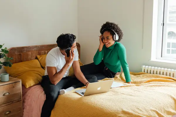 一台手机可以用2个抖音极速版挣钱吗？