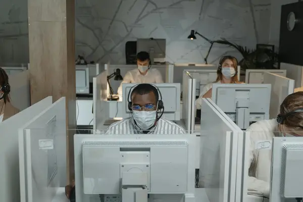 能用电视玩快手吗,快手在电视上叫什么软件