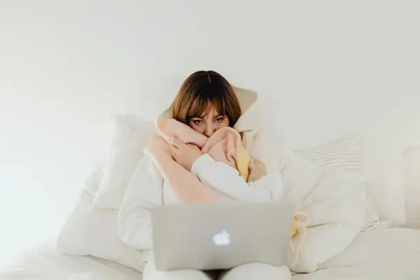 快手小店退货有极速退款吗，快手小店退款商家不处理