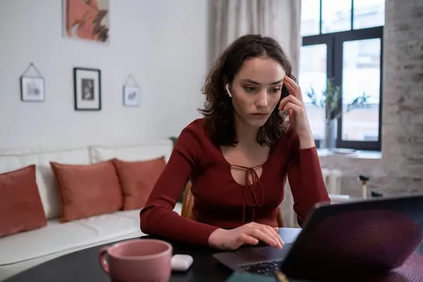 抖音精选联盟账号客服电话是多少？对商家有啥好处？