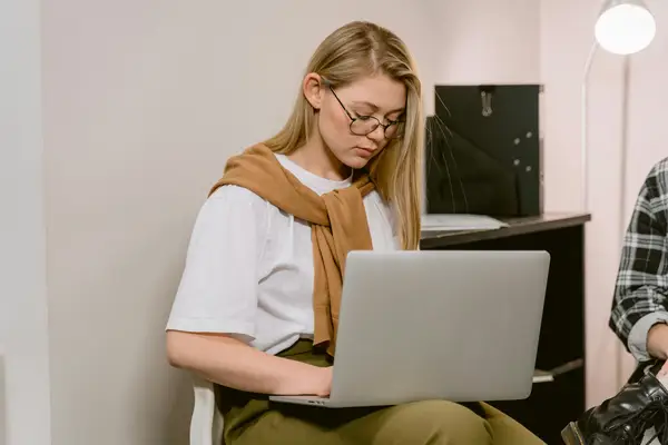 快手伴侣直播没有弹窗吗，快手伴侣怎么直播不了