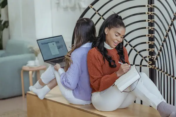 快手直播可以说英文吗吗,look直播个人简介怎么写