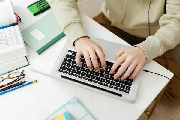 快手能用图片搜索商品吗，快手怎么用图片搜索作品