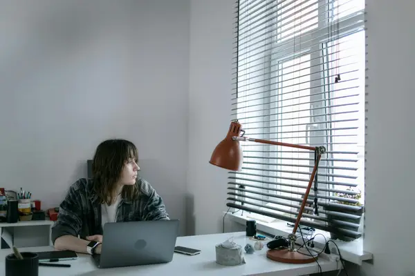 抖音商家怎么看每一笔运费险多少钱?