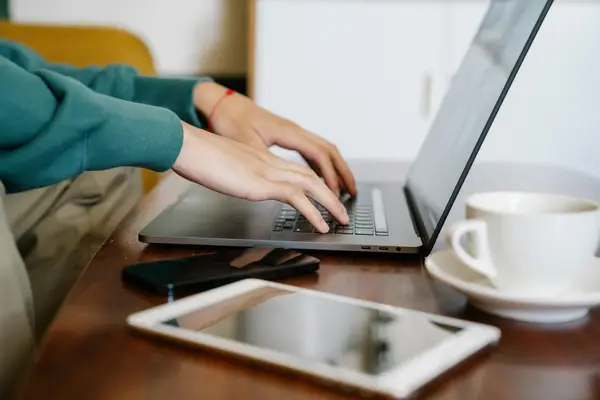 快手网红有机器粉吗,快手各大网红被夺视频群