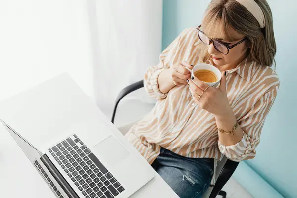 意大利快手可以直播吗，快手在美国可以开直播吗