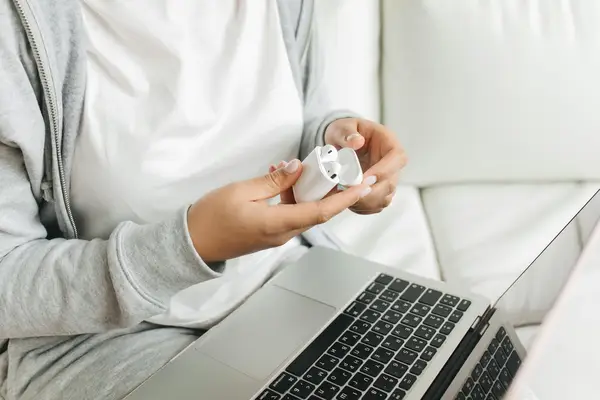 快手刚开直播能pk吗，快手直播pk对骂套路