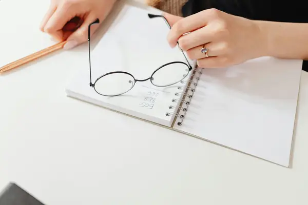 快手没有认证的能看吗,快手号怎么解除实名认证