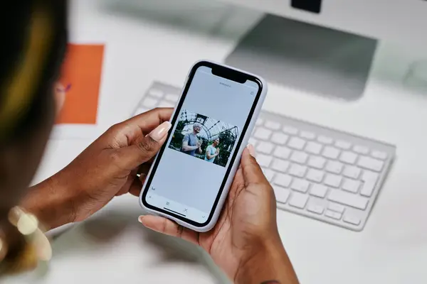 为什么抖音上自己发的图片视频保存不了在手机?