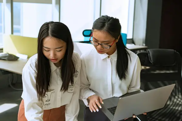 快手屏蔽了还能艾特吗吗,快手上单独屏蔽一个人