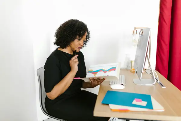 快手上的妙妙是真的吗,快手播放量1万是多少钱