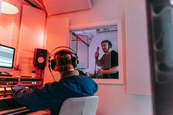 如何开抖音小店卖爆品(解读抖音小店一做就爆的类目垂直选品法)