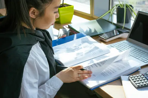 抖音头像挂件怎么获得?抖音头像挂件怎么设置?