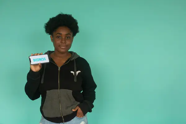 快手内容审核编辑累吗工资,快手怎么才有工资