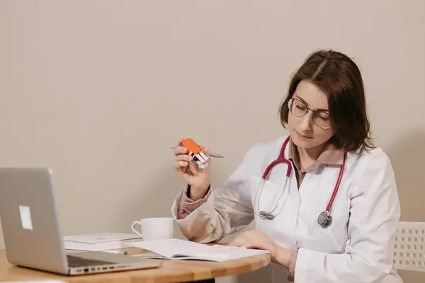 怎么在快手上申请直播,只用手机能在快手直播吗